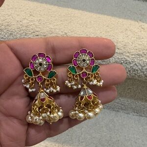 Elegant Gold plated Kundan Floral Earrings